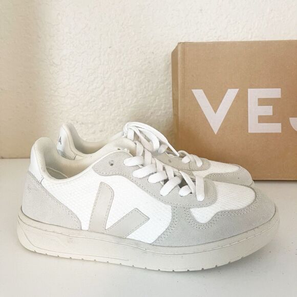 Veja V-10 B-MESH WHITE NATURAL PIERRE 37/6. New - Picture 16 of 17